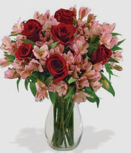 Load image into Gallery viewer, Bright and Love bouquet
