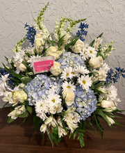 Load image into Gallery viewer, Blue and white sympathy basket
