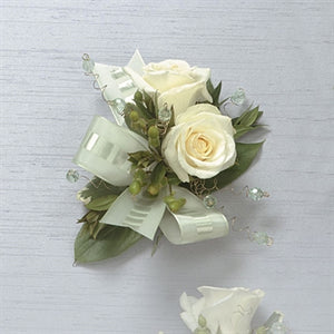 myeasyflowers- white- rose- green- leaves- groom- Roseae- ROSAS- ROSES-WHITE-RIBBON-